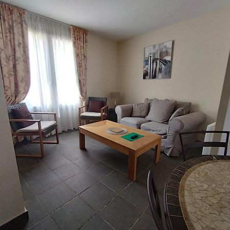 Le Haut-Val Residences Belleme Bagian luar foto