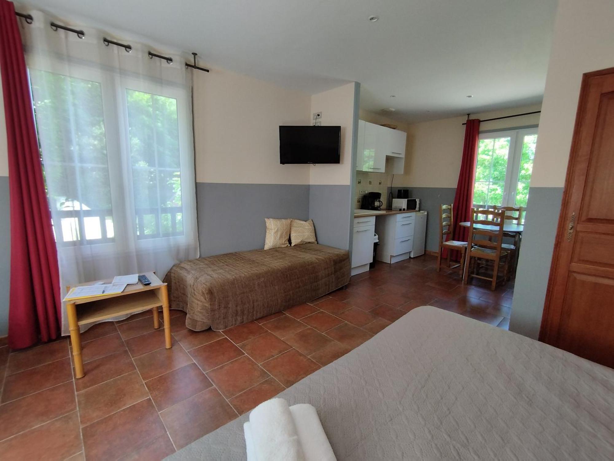 Le Haut-Val Residences Belleme Bagian luar foto