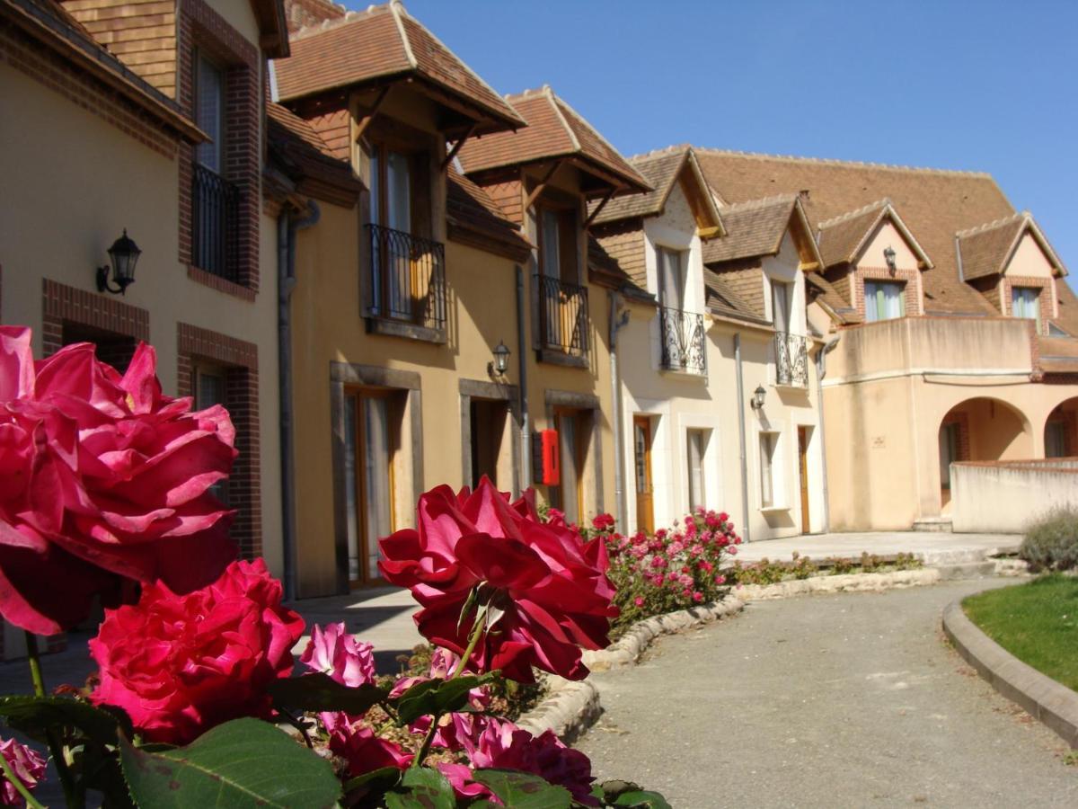 Le Haut-Val Residences Belleme Bagian luar foto
